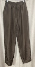 Women unbranded 100 for sale  Millers Creek