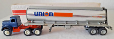 Modellino camion cisterna usato  Valenzano