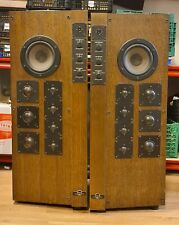 Pair speakers. lab2. d'occasion  Expédié en Belgium