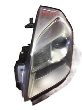 Faro anteriore sinistro usato  Italia