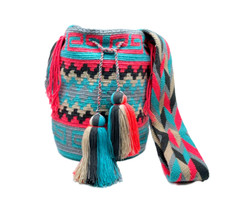 Bolsa Wayuu tecida à mão por membros da tribo indígena colombiana 1049 comprar usado  Enviando para Brazil