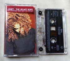 Cassette audio tape d'occasion  Mussidan