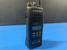 Rádio bidirecional Motorola AAH25SDH9DP5AN HT1250 LS+ UHF 450-512MHz 4W 16CH com bateria comprar usado  Enviando para Brazil