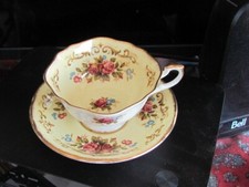 Paragon série antiga tapeçaria xícara de chá pires Inglaterra floral osso porcelana rosas comprar usado  Enviando para Brazil