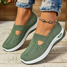 Pair women breathable for sale  Saratoga Springs