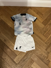Liverpool football kit for sale  DAGENHAM