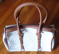 designer handbags wallets for sale designer handbags wallets for sale Wynnewood