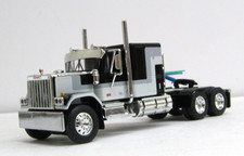 DCP negro/gris GMC General 60" tractor cama nuevo sin caja 1/64 segunda mano  Embacar hacia Mexico