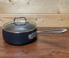 All-Clad HA1 antiaderente anodizado rígido 2,5 qt. Panela com tampa (LEIA) comprar usado  Enviando para Brazil