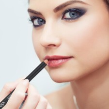 Pezzi strumento rossetto usato  Spedire a Italy