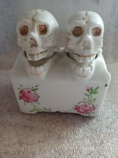 Salière poivrière porcelaine d'occasion  Aix-en-Provence-