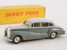 Dinky toys 551 d'occasion  Saint-Pourçain-sur-Sioule