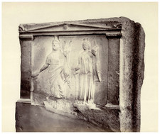 William Axon Mansell, British Museum, Roman Marble Bas-Relief with Plutus and Ty comprar usado  Enviando para Brazil
