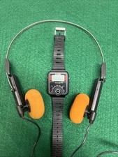 Relógio e fones de ouvido vintage Armitron rádio estéreo FM!! Stranger Things 1981 comprar usado  Enviando para Brazil
