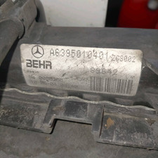 A6395011101 radiatore mercedes usato  Italia