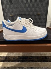 Size 8.5 nike for sale  Dolton