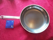28cm profiresist frying for sale  GREAT YARMOUTH
