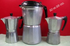 Lot cafetière vintage d'occasion  Saint-Julien-de-Vouvantes