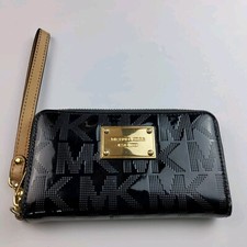 Carteira acordeão Michael Kors MK Signature patente com zíper ao redor pulseira, usado comprar usado  Enviando para Brazil