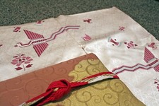 Set white silk for sale  Winfield