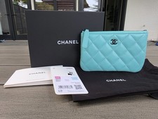 Mini bolsa CHANEL clássica (caixa pequena) couro de cordeiro turquesa preta hardware comprar usado  Enviando para Brazil