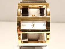 RELÓGIO RETRÔ LUXO SUÍÇO FEMININO TOM DOURADO AÇO QUARTZO PULSEIRA "CALVIN KLEIN" comprar usado  Enviando para Brazil