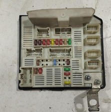 Centralina porta fusibili usato Centralina porta fusibili usato  Italia
