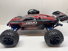 Traxxas revo brushless d'occasion  Expédié en Belgium