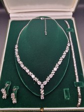 Love kisses necklace for sale  NOTTINGHAM