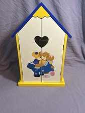 Bab builds bear for sale  Clarks