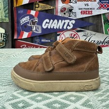Size ugg chesnut for sale  Antelope