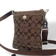 Bolsa de ombro Coach Sacoche assinatura lona marrom comprar usado  Enviando para Brazil
