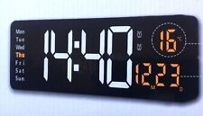 Orologio digitale luminoso usato  Due Carrare