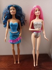 Lote de 2 bonecas Barbie Rock 'N Royals 2014 Courtney CKB66 & Erika CKB67 Mattel comprar usado  Enviando para Brazil