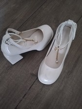 Scarpe cerimonia beige usato  Mantova