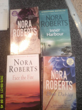 roberts nora books bundle for sale  NUNEATON