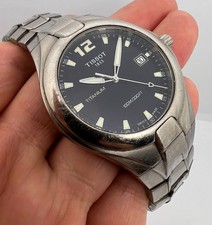 RELÓGIO MASCULINO TISSOT T760 TITÂNIO CRISTAL DE SAFIRA QUARTZO FABRICADO NA SUÍÇA comprar usado  Enviando para Brazil