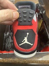 Usado, Tamanho 10.5 - Jordan 4 Retro Toro Bravo 2013 Usado VNDS Veja Fotos comprar usado  Enviando para Brazil