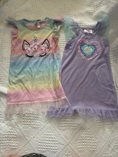 Conjunto de camisola mágica 4T pacote com dois unicórnio e coração comprar usado Conjunto de camisola mágica 4T pacote com dois unicórnio e coração comprar usado  Enviando para Brazil