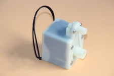 1 peça AC220V 60Hz 0,85m 1,2L/min bomba de água submersível para tanque de peixes e aquário comprar usado  Enviando para Brazil
