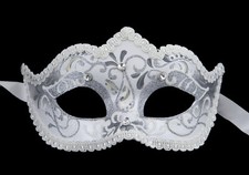 Masque venise argenté d'occasion  Ardres