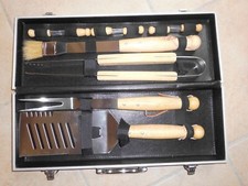 Grillbesteck alukoffer set gebraucht kaufen  Mölln