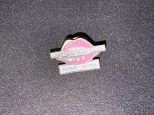 Vintage enamel badge d'occasion  Expédié en Belgium