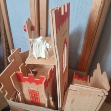 Elc wooden castle for sale  NEWHAVEN