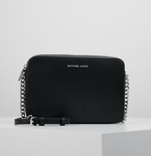 Borsa tracolla nera usato  Caltanissetta