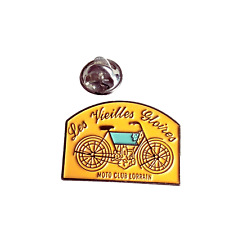 Pin lapel pin d'occasion  Lille-