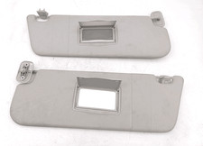 Aletta parasole parabrezza usato Aletta parasole parabrezza usato  Italia