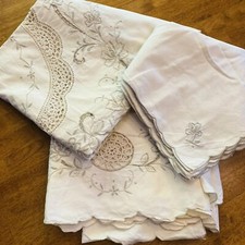 Embroidered tablecloth crochet for sale  Muskego