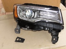 Farol direito Jeep Grand Cherokee M167516 68111000AG novo danos menores comprar usado  Enviando para Brazil