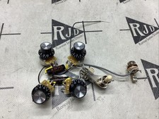 Arnês de controle Premium SG Switchcraft CTS Sprague Black Beauty comprar usado Arnês de controle Premium SG Switchcraft CTS Sprague Black Beauty comprar usado  Enviando para Brazil